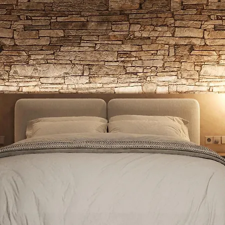 The Landmark & كولومبيا