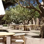 Βίλα The Landmark & Κολύμπια